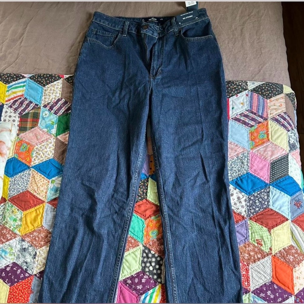 BNWT Hollister jeans, size 31/12 long